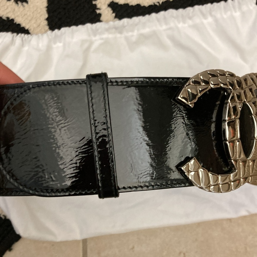 Wide Chanel belt - Picture 13 of 17